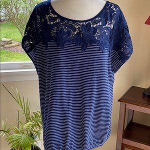 ST JOHNS BAY SLEEVELESS TOP NWOT